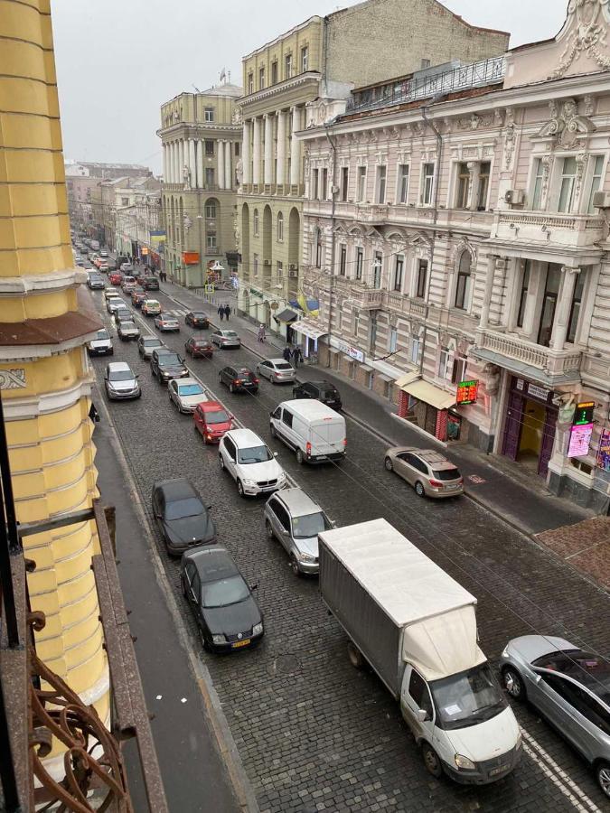 Хостел Мажор Charków Zewnętrze zdjęcie