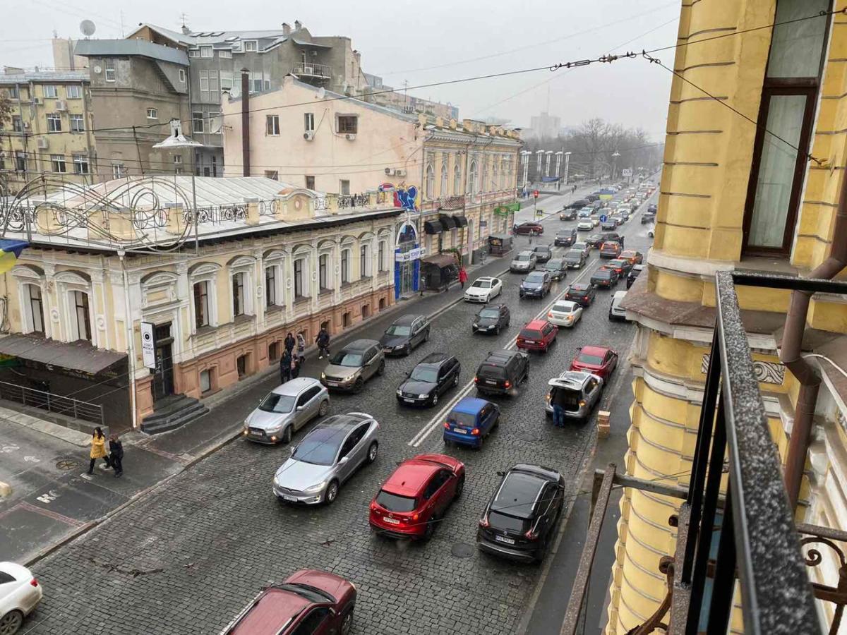 Хостел Мажор Charków Zewnętrze zdjęcie
